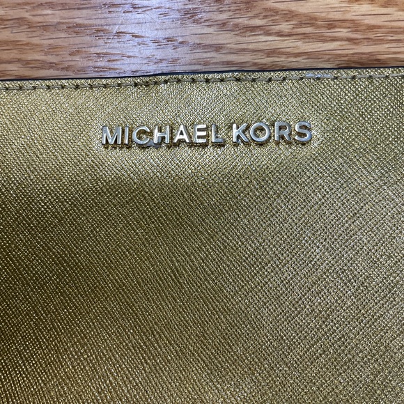 Michael Kors wallet - Picture 5 of 5